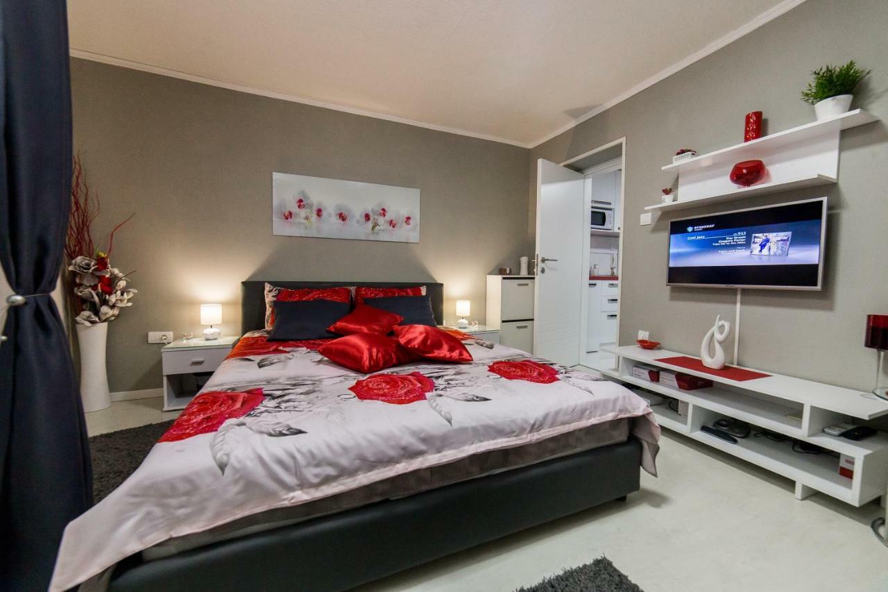 Apartment Romanov Beograd Bagian luar foto