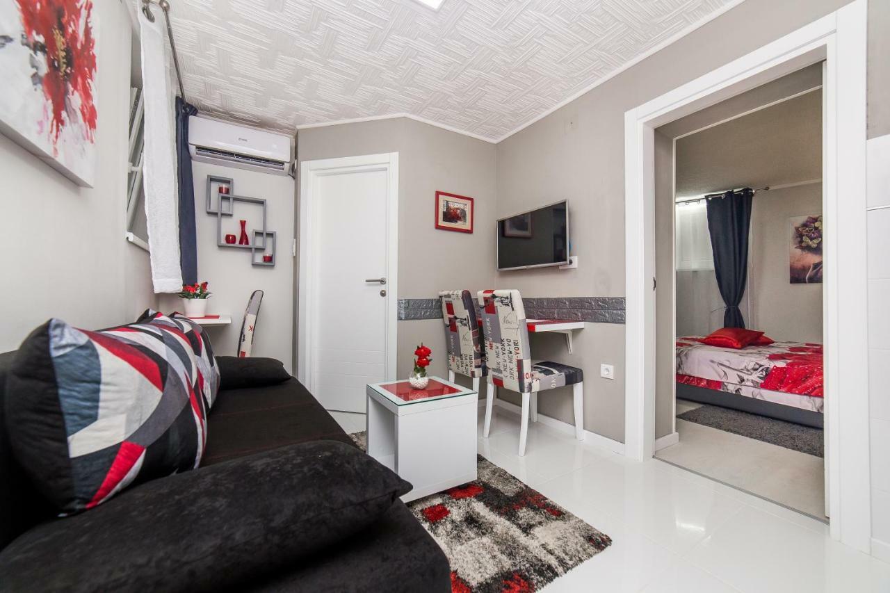Apartment Romanov Beograd Bagian luar foto