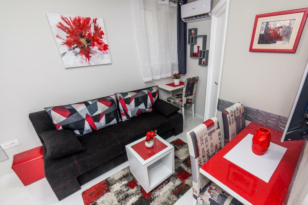 Apartment Romanov Beograd Bagian luar foto